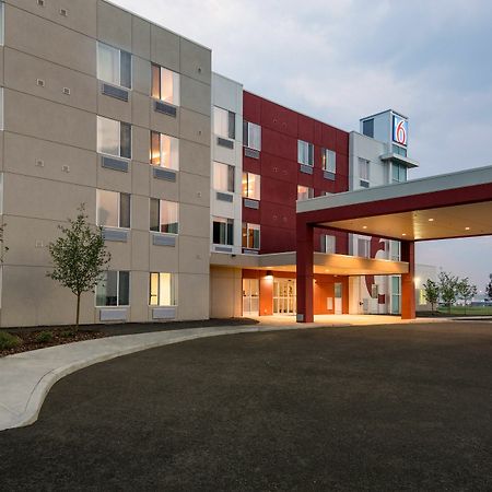 Motel 6 Airdrie Zewnętrze zdjęcie